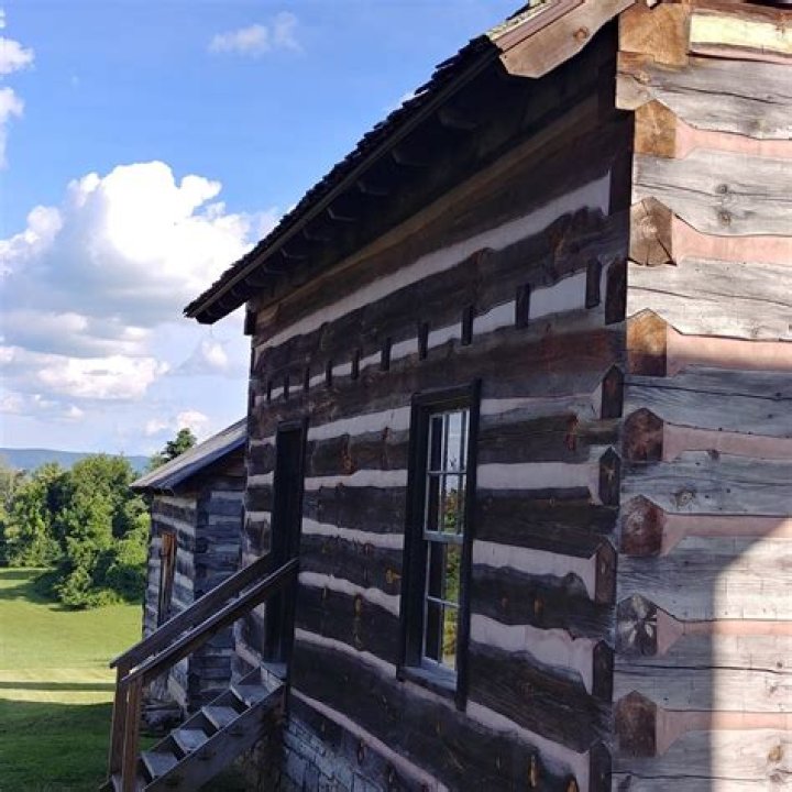 History Humpdays & History Hikes with Wilderness Road Regional Museum