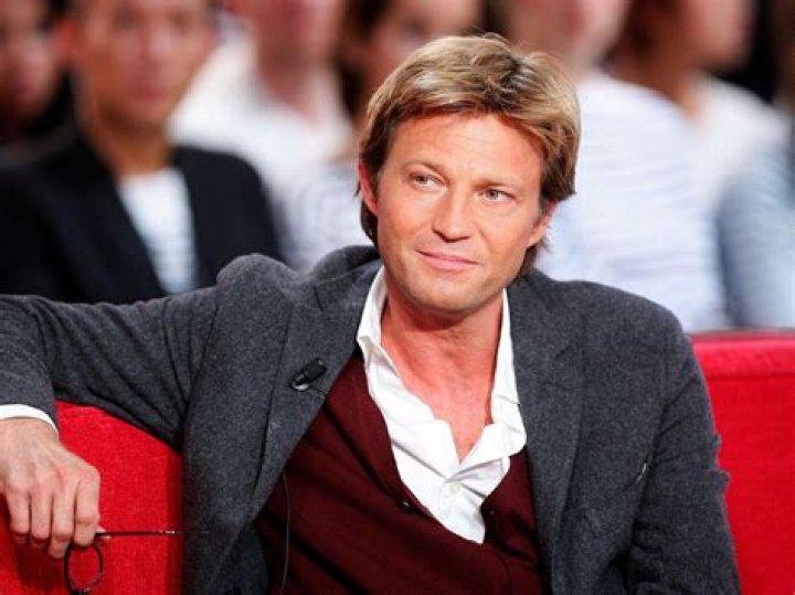 Laurent Delahousse: Taille, Poids, Biographie, Famille, âge, origine