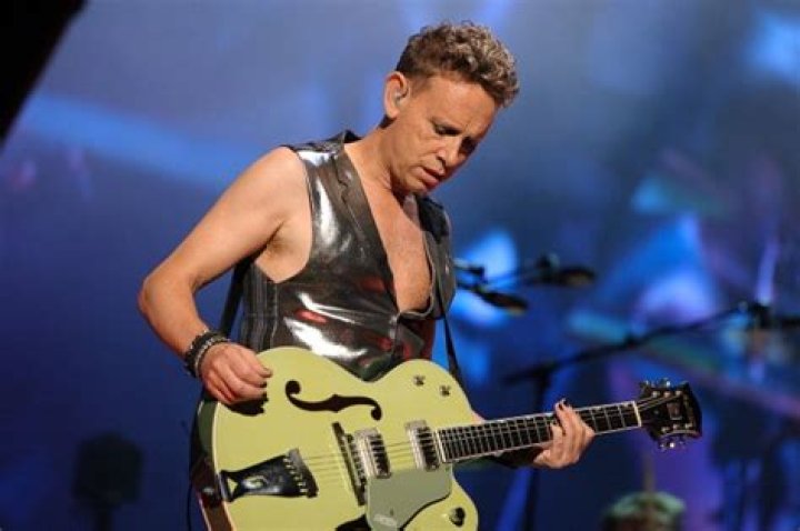 Martin Gore Net Worth (2024)
